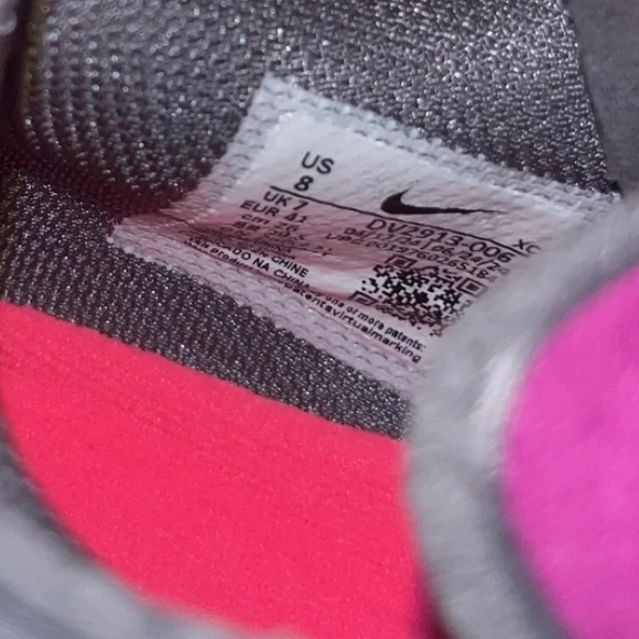 Nike GT Cut 3 Smoke Grey Hot Fuchsia - Picture 4 of 4